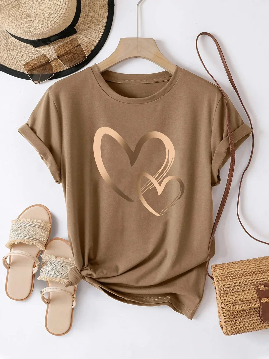 TRACEY – HEART GRAPHIC TEE