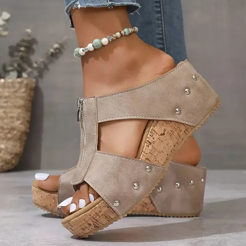 Vonda - Orthopaedic Wedge Sandal