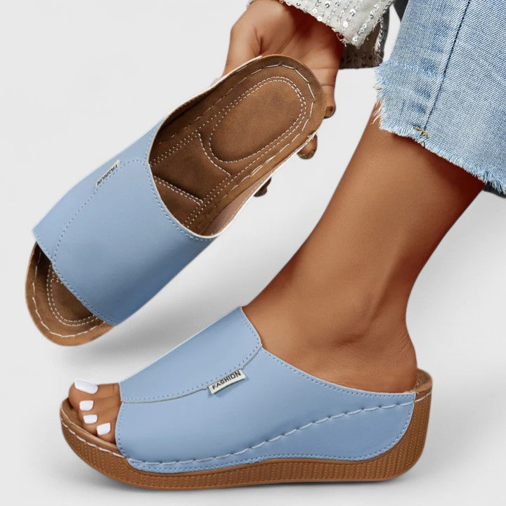 Noemi | Orthopedic Sandals