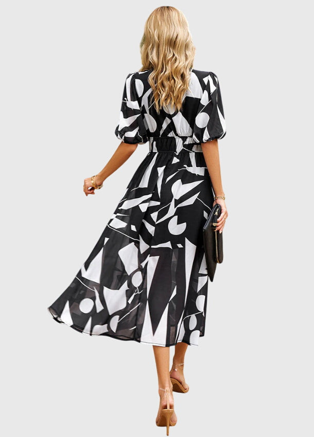 Navi | Flattering Floral Midi Dress