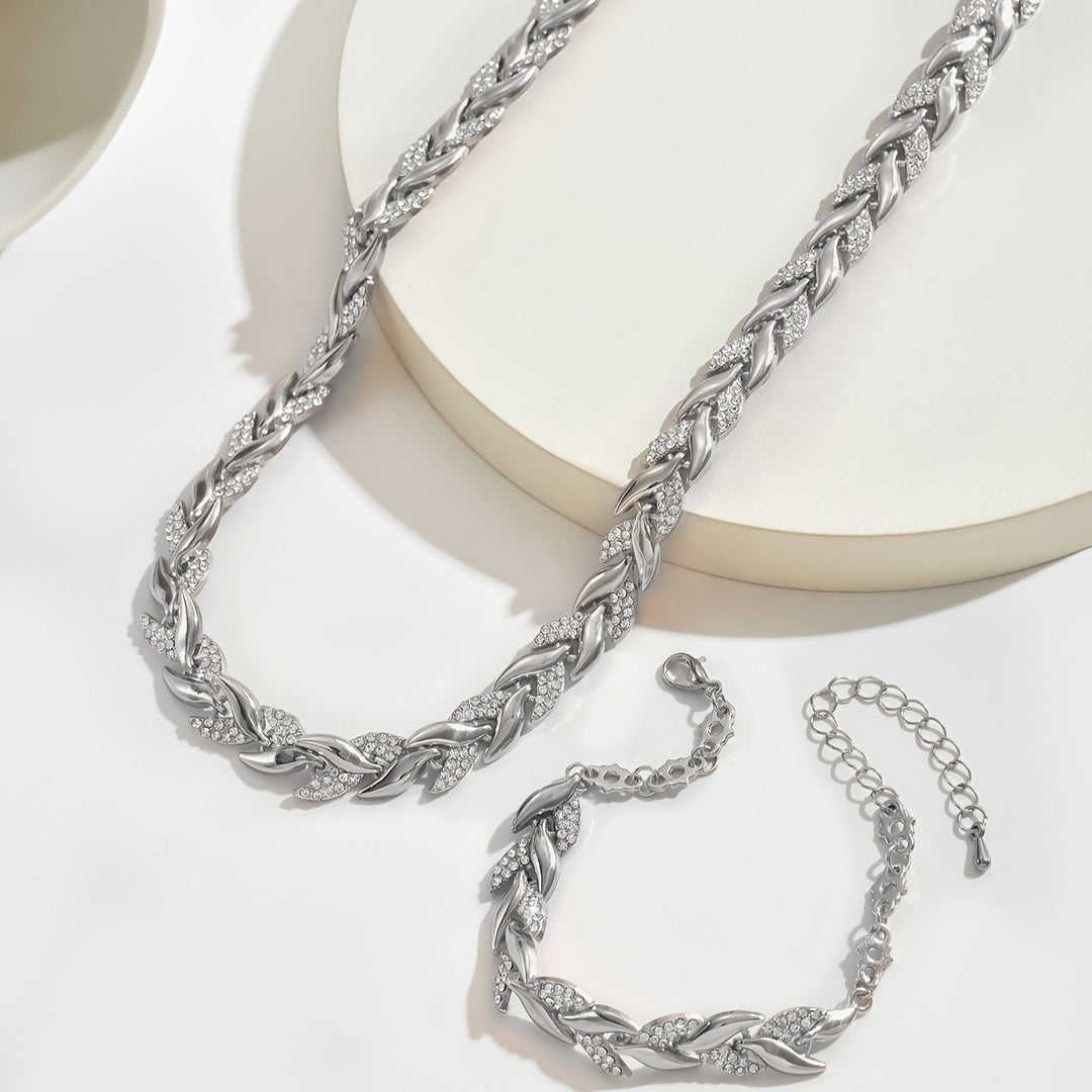 Linda | Handmade Fishtail Pendant
