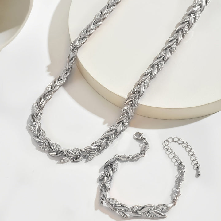 Linda | Handmade Fishtail Pendant