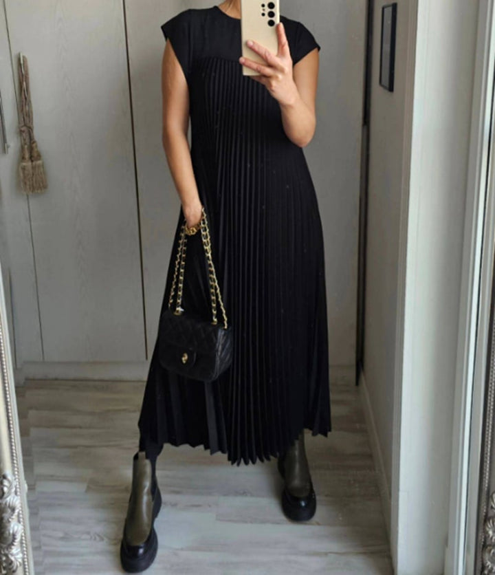 Carly | Timeless Comfort Dress