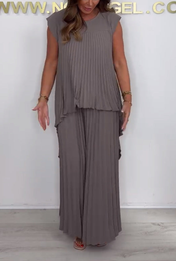 Aleta Two Piece