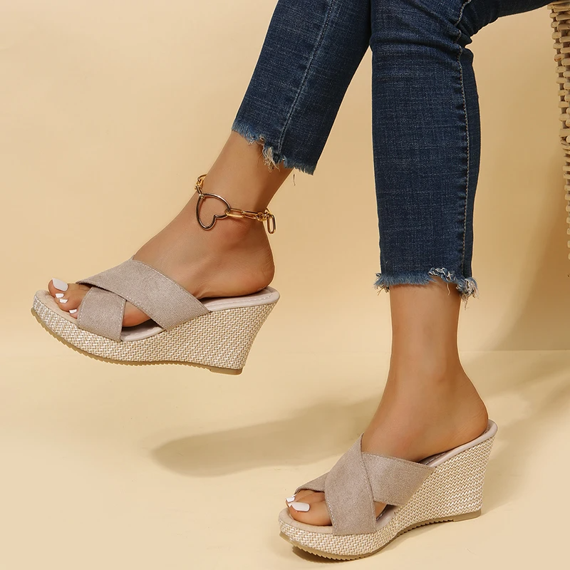CONNIE – ORTHOPAEDIC WEDGE SANDALS