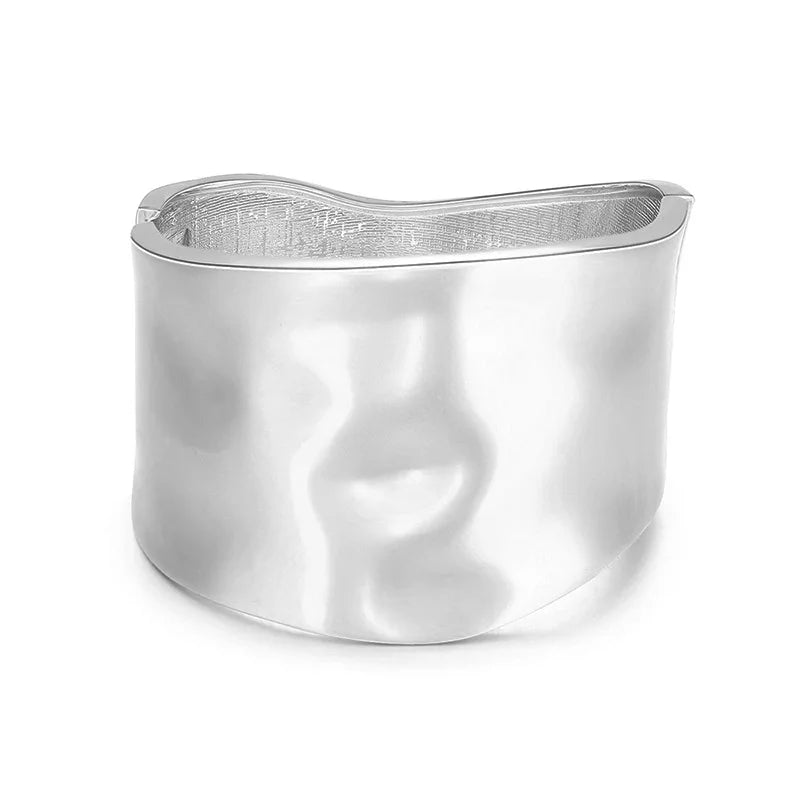 Luvora | Asymmetric Statement Bangle