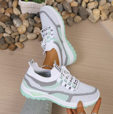 Janet | Lightweight Comfort Sneakers