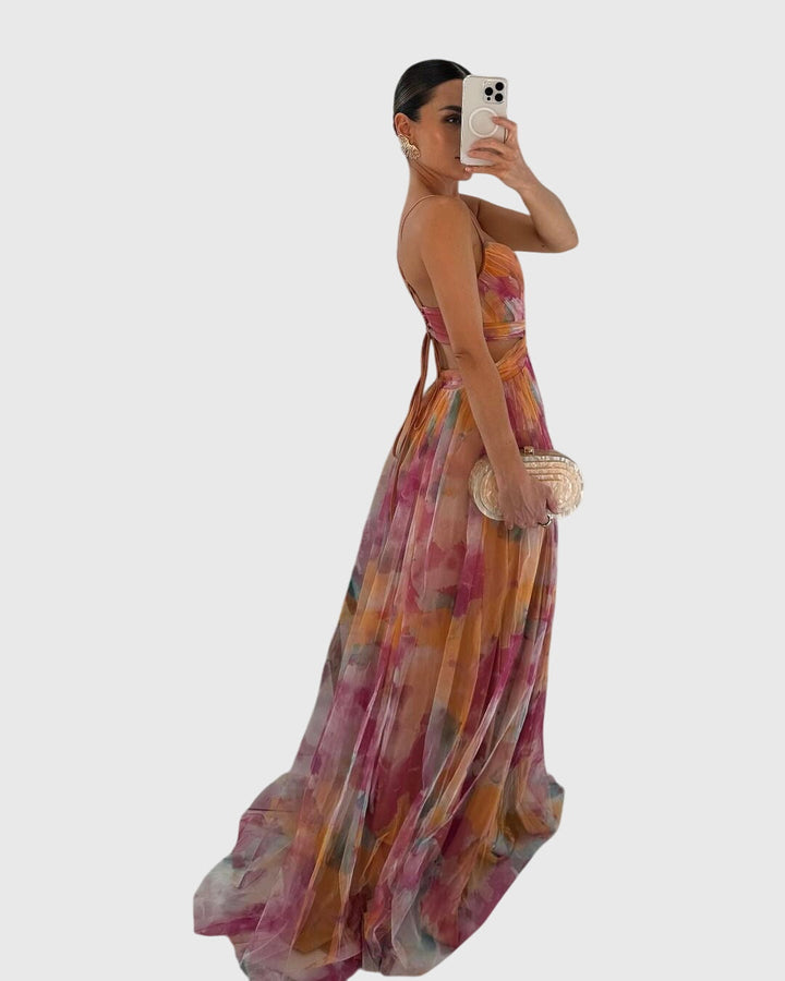 FIONA – FLOWING FLORAL MAXI DRESS