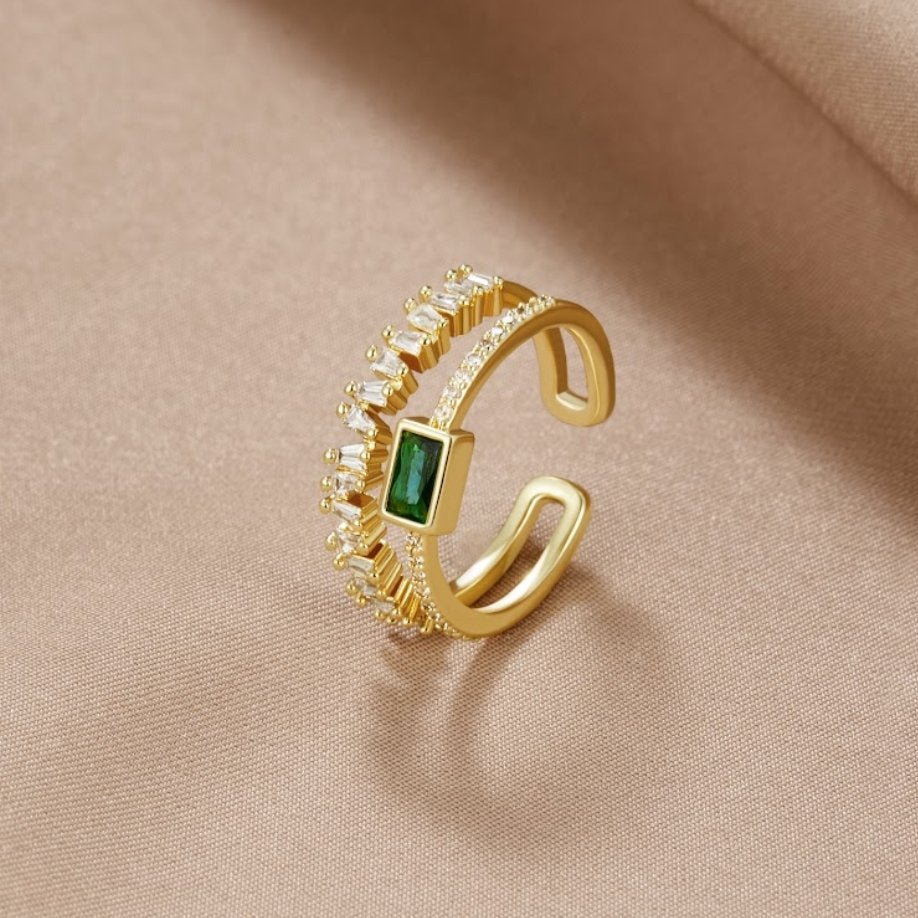 CRYSTELLE – CRYSTAL LAYERED RING